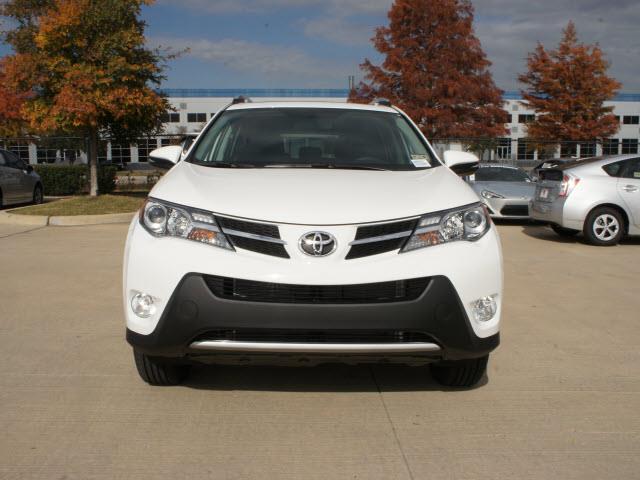 Toyota RAV4 2013 photo 3