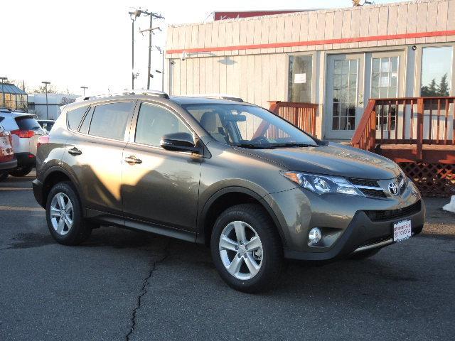 Toyota RAV4 2014 photo 1