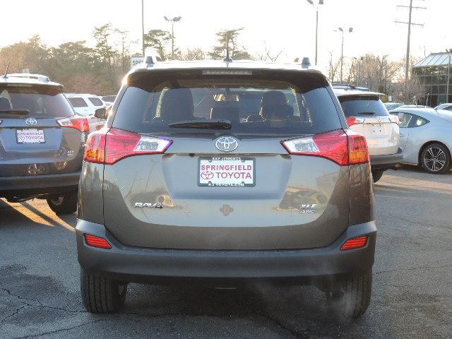 Toyota RAV4 2014 photo 2