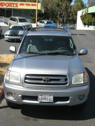 Toyota Sequoia 2001 photo 11