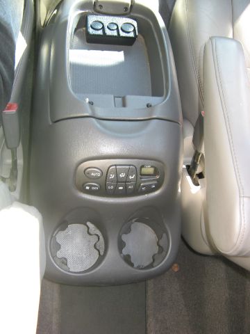 Toyota Sequoia 2001 photo 25