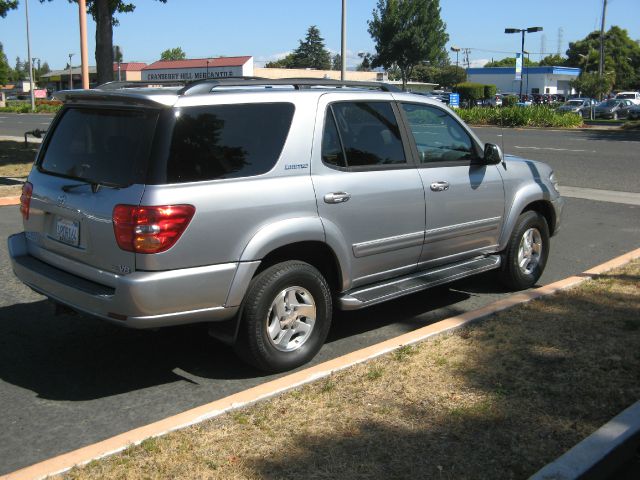 Toyota Sequoia 2001 photo 34