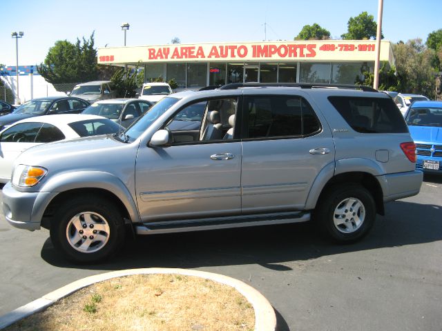 Toyota Sequoia 2001 photo 36