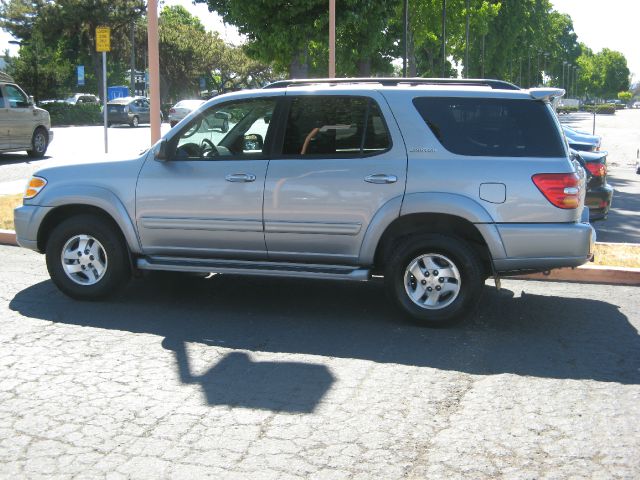 Toyota Sequoia 2001 photo 42