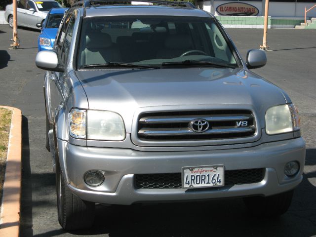 Toyota Sequoia 2001 photo 6