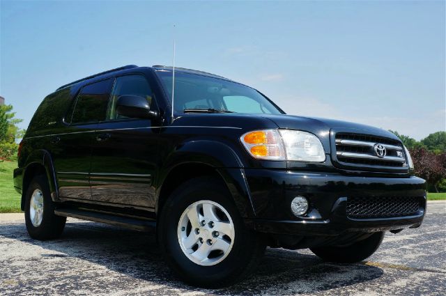 Toyota Sequoia 2001 photo 2