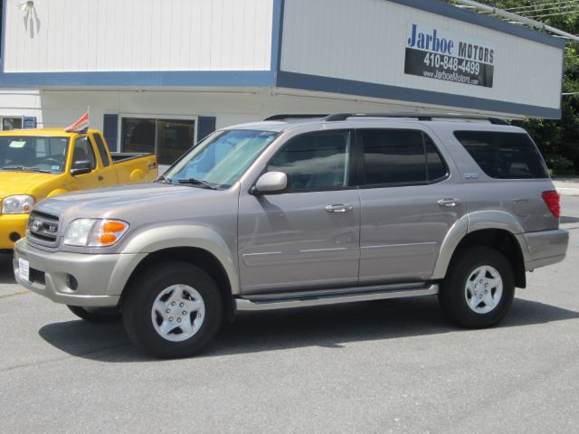 Toyota Sequoia 2001 photo 3