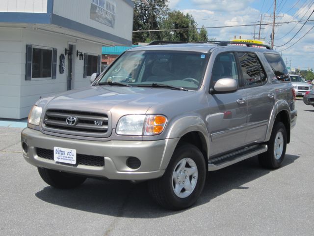 Toyota Sequoia 2001 photo 4