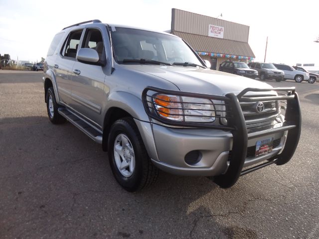 Toyota Sequoia 2001 photo 3