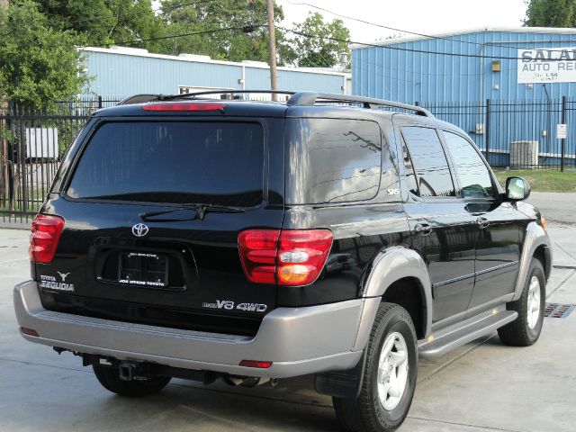 Toyota Sequoia I Limited SUV