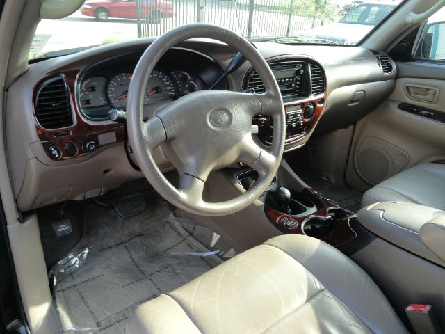 Toyota Sequoia 2001 photo 12