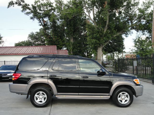 Toyota Sequoia 2001 photo 9