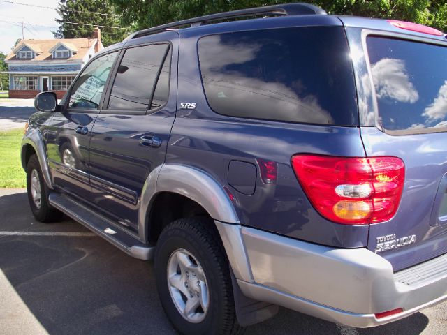 Toyota Sequoia I Limited SUV