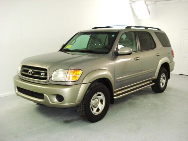 Toyota Sequoia Hd-sle Sport Utility