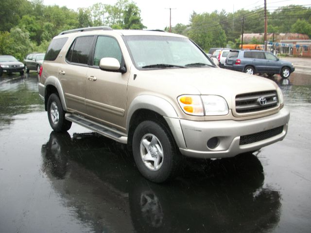 Toyota Sequoia I Limited SUV