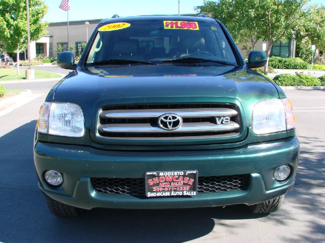 Toyota Sequoia 2002 photo 21