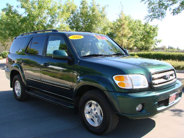 Toyota Sequoia 2002 photo 22