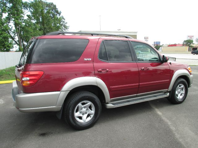 Toyota Sequoia 2002 photo 23