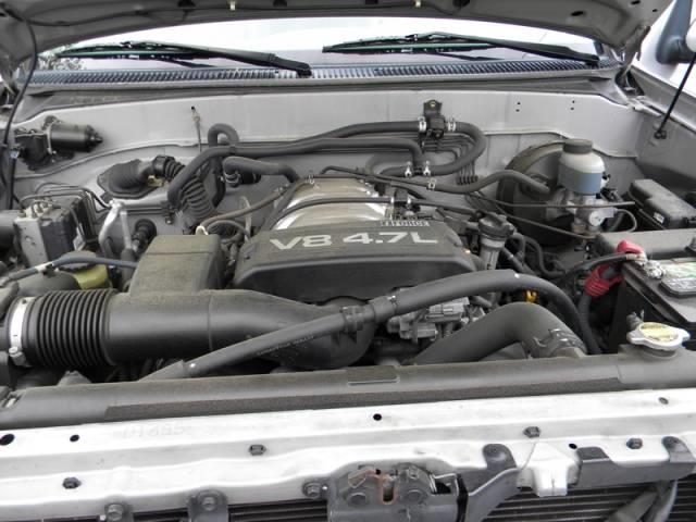 Toyota Sequoia 2002 photo 1