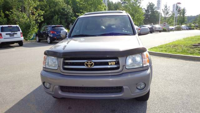 Toyota Sequoia 2002 photo 2