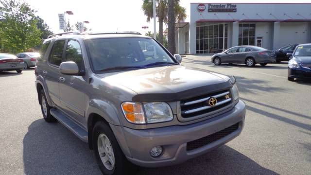 Toyota Sequoia 2002 photo 3