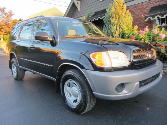 Toyota Sequoia 2002 photo 4