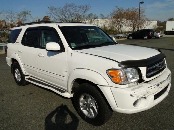 Toyota Sequoia 2002 photo 4