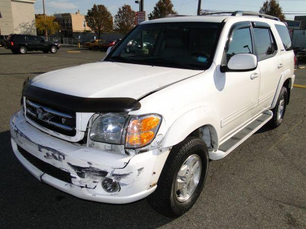 Toyota Sequoia 2002 photo 5