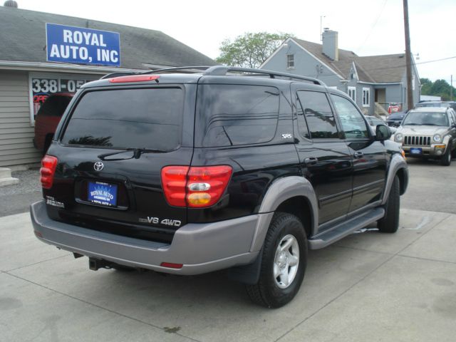 Toyota Sequoia 2002 photo 35