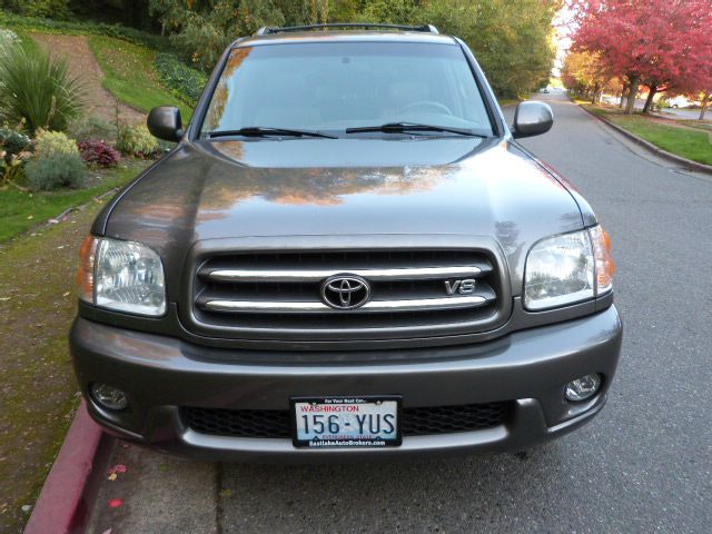 Toyota Sequoia 2003 photo 4