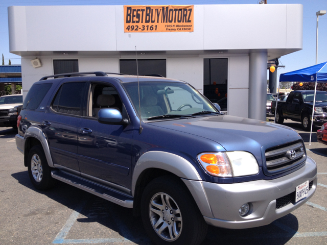 Toyota Sequoia 2003 photo 4