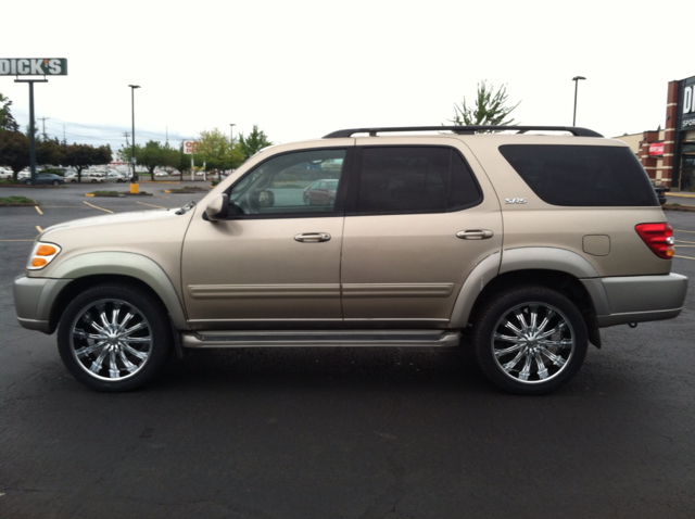 Toyota Sequoia 2003 photo 4