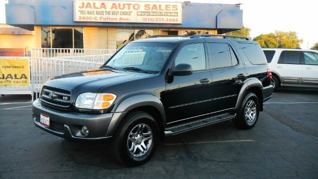 Toyota Sequoia 2003 photo 4