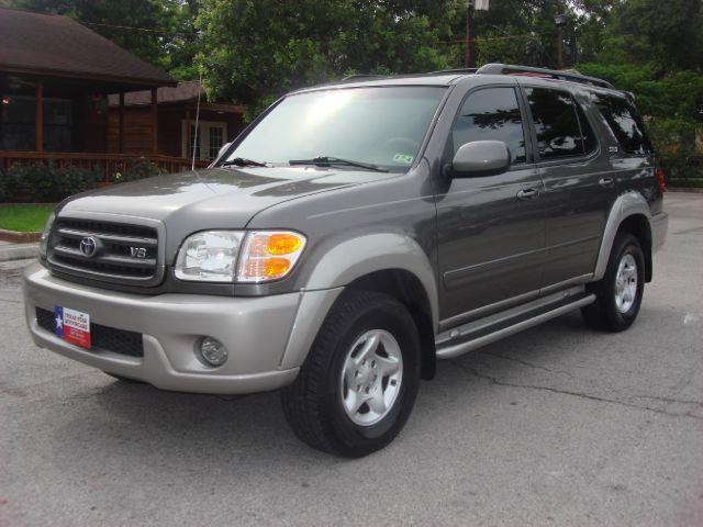 Toyota Sequoia 2003 photo 3