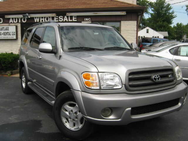 Toyota Sequoia 2003 photo 3