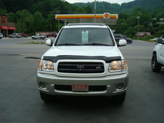 Toyota Sequoia 2003 photo 5