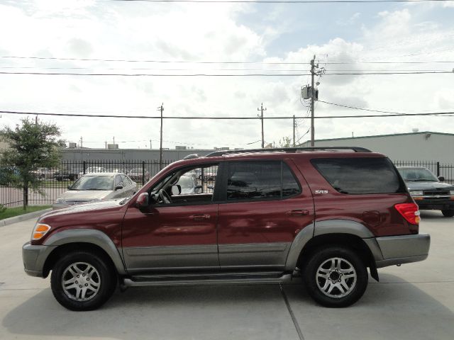 Toyota Sequoia 2003 photo 1