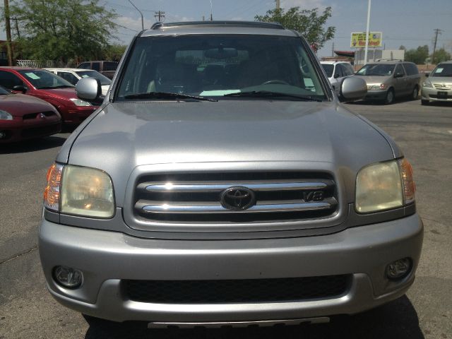 Toyota Sequoia 2003 photo 4