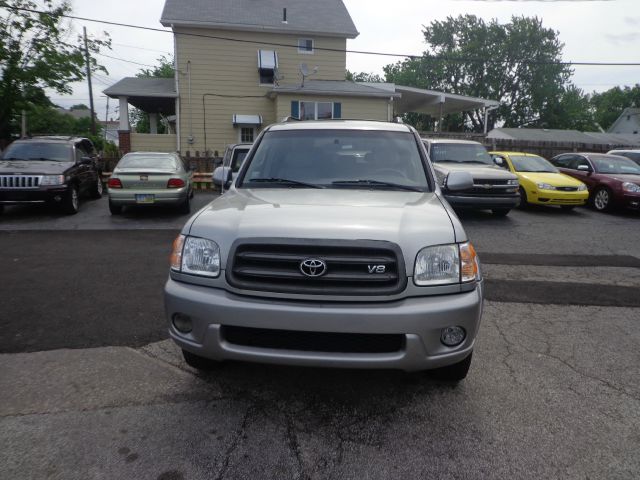 Toyota Sequoia 2003 photo 5