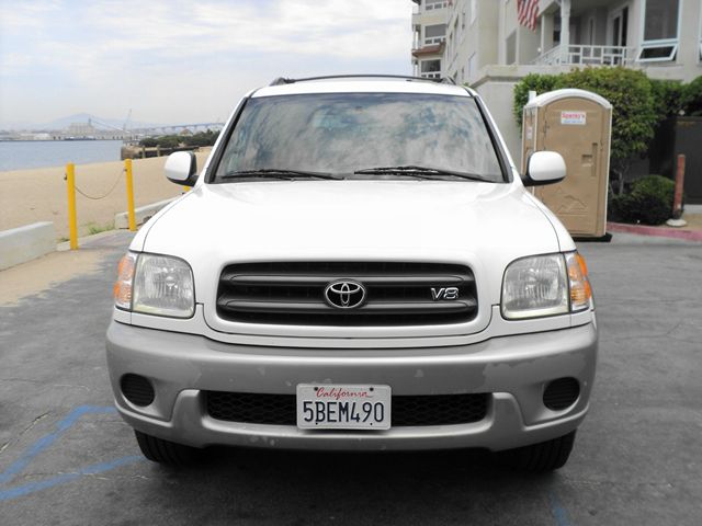 Toyota Sequoia 2003 photo 4