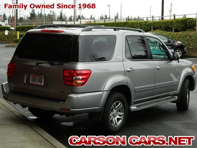 Toyota Sequoia 2003 photo 1