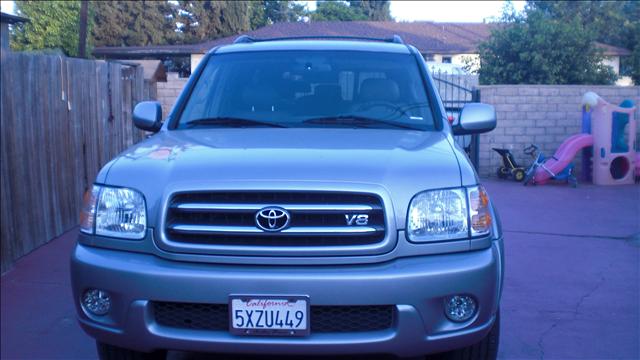 Toyota Sequoia 2003 photo 5