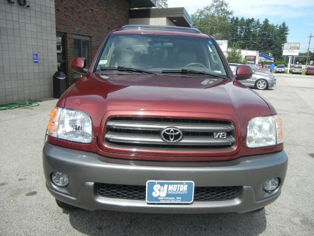 Toyota Sequoia 2004 photo 1