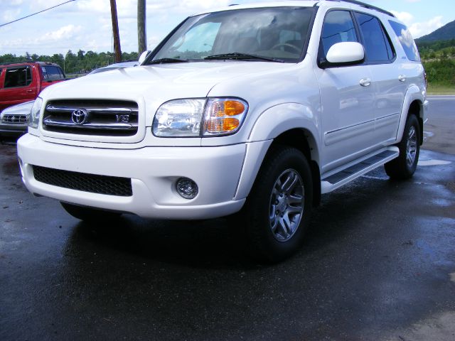 Toyota Sequoia 2004 photo 15