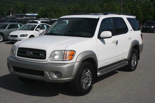 Toyota Sequoia 2004 photo 4