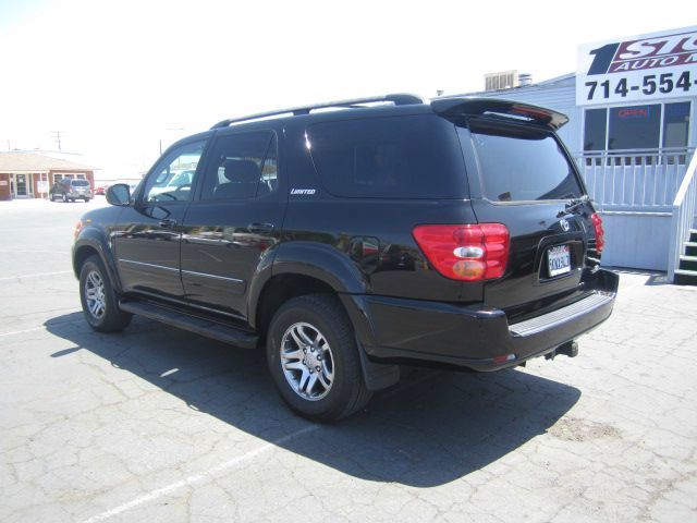 Toyota Sequoia I Limited SUV