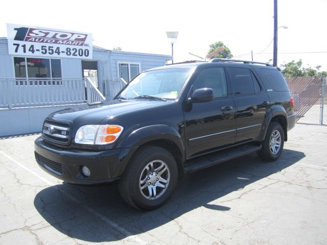 Toyota Sequoia 2004 photo 1