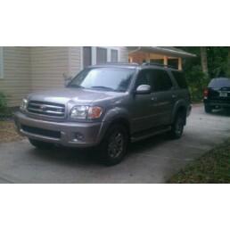 Toyota Sequoia 2004 photo 1