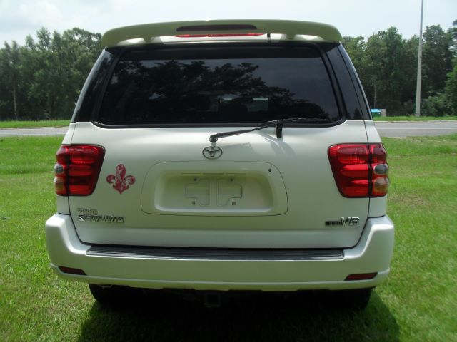 Toyota Sequoia I Limited SUV