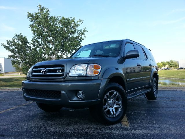 Toyota Sequoia 2004 photo 3